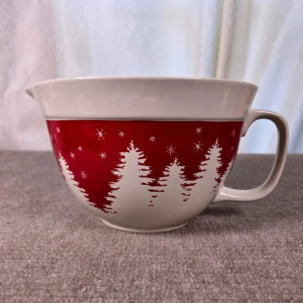 The Bake Shop by Masterclass Christmas Tree Batter Bowl Red White Ceramic 3 Qt
